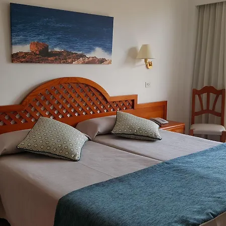 Otel Pinos Playa