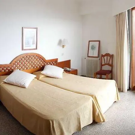 Otel Pinos Playa Santanyi