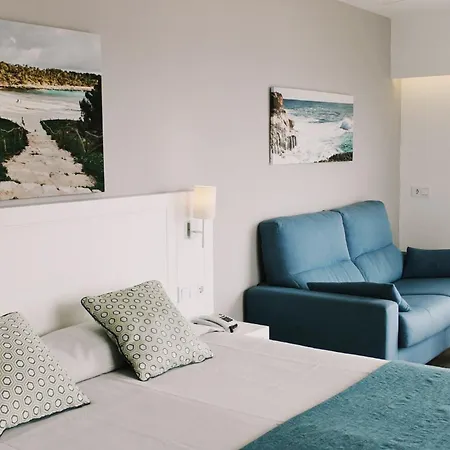 Pinos Playa Otel