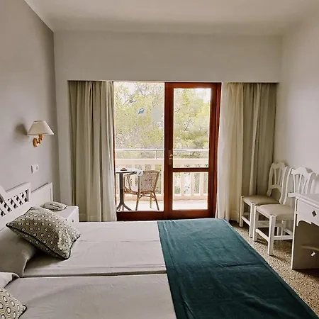 Pinos Playa 3* Santanyi
