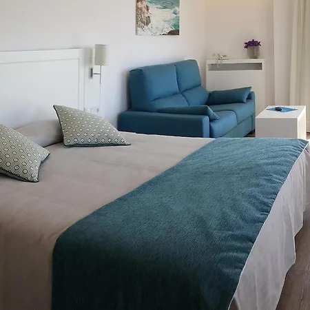 Pinos Playa Szálloda 3*
