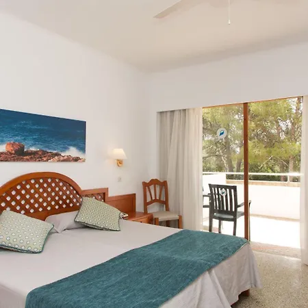 Hotel Pinos Playa