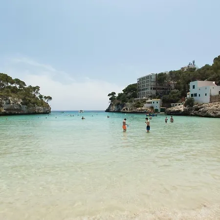 Pinos Playa Szálloda